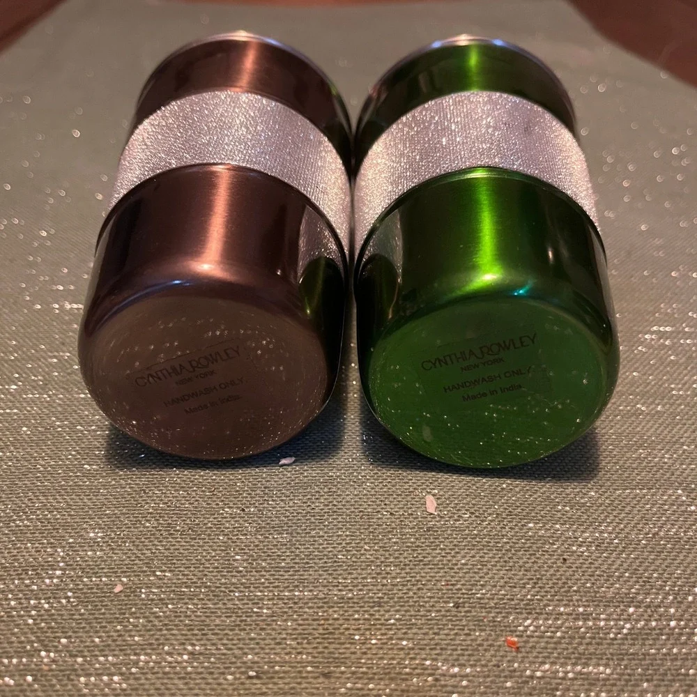 Cynthia Rowley Set of 2 Cocktail Shakers Green Bronze Glitter Band